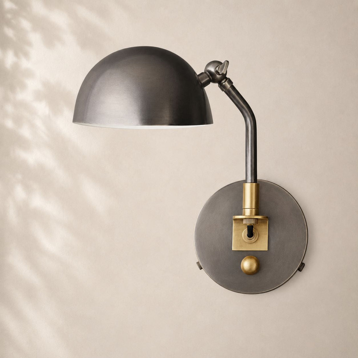 Convista Sconce