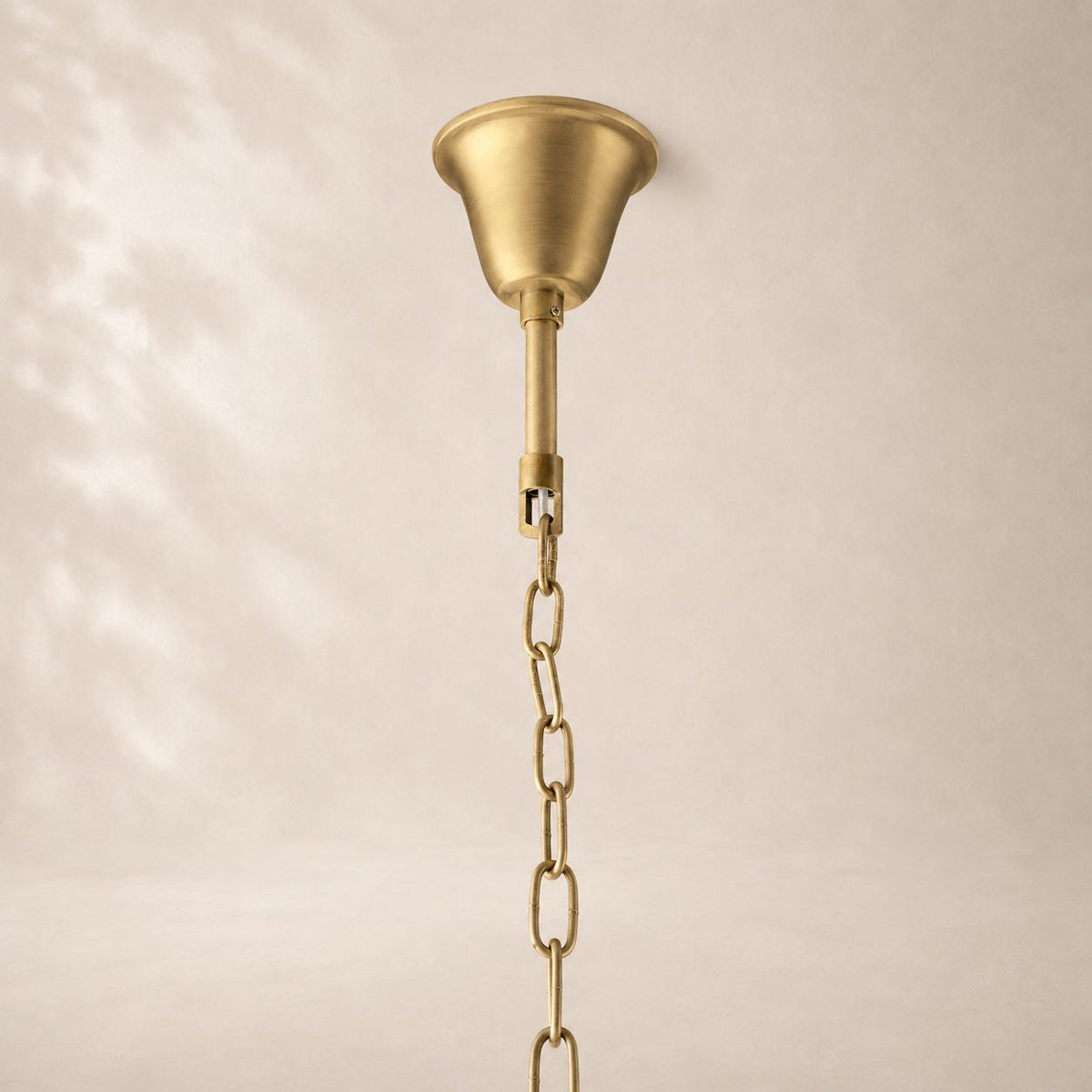 Odevra Round Chandelier 44"