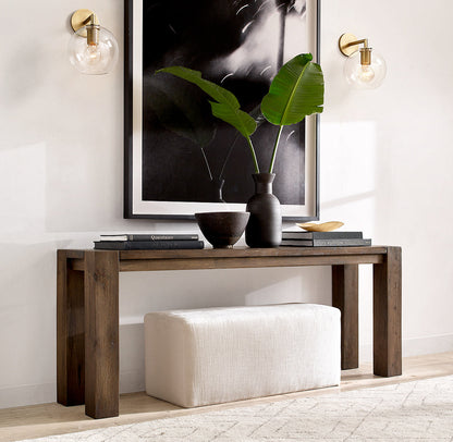Utivo Globe Sconce